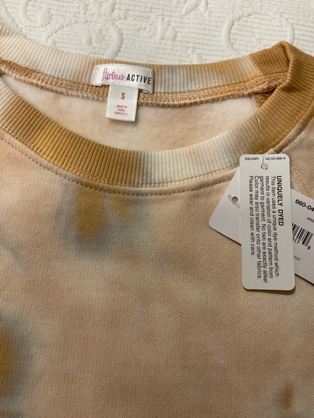 flirtitude Active Soft Tie-Dye Crewneck - Crop Sweatshirt. NWT - Picture 7 of 7